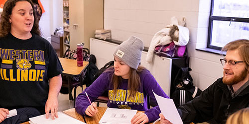students in tutoring center