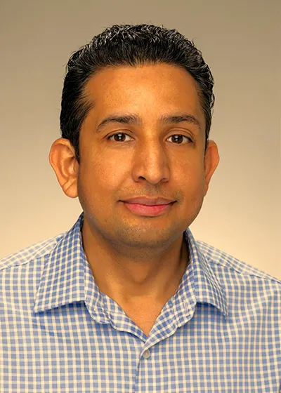 Tahir Khan
